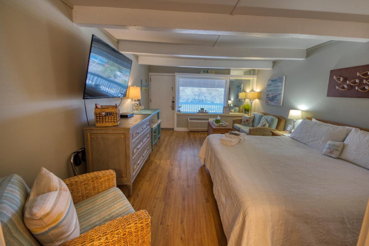 Waterway View Studio 2 W/ Pool, 1 Mile To Wrightsville Beach Wilmington Buitenkant foto