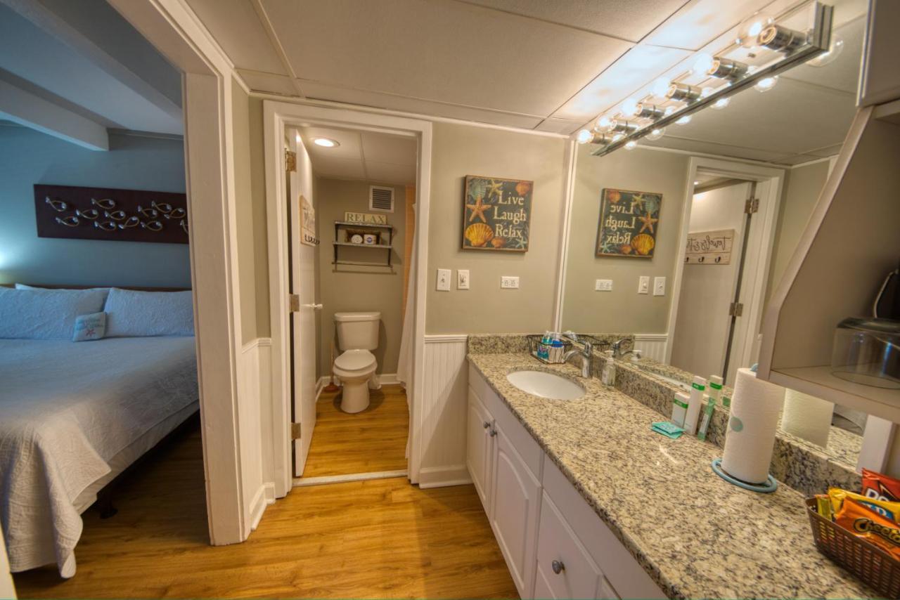 Waterway View Studio 2 W/ Pool, 1 Mile To Wrightsville Beach Wilmington Buitenkant foto